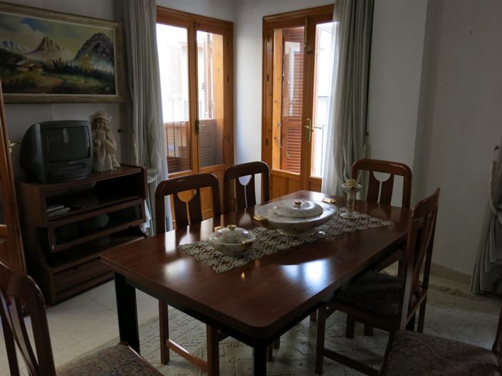 Image No.20-3 Bed Apartment for sale