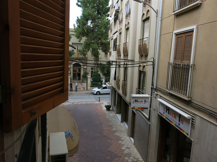 Image No.24-3 Bed Apartment for sale