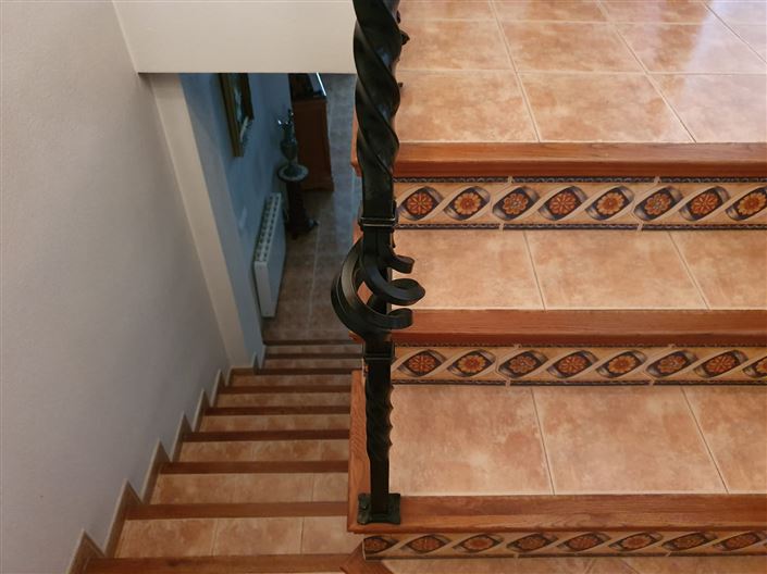 Image No.12-3 Bed Townhouse for sale