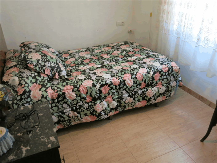 Image No.14-3 Bed Townhouse for sale