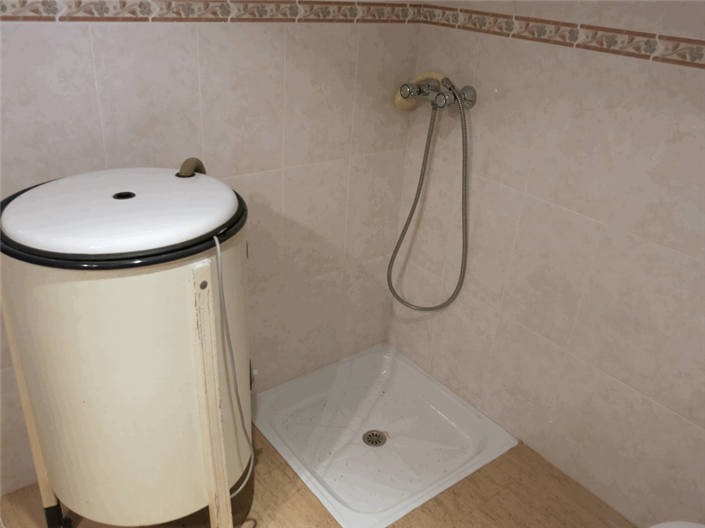 Image No.27-3 Bed Townhouse for sale