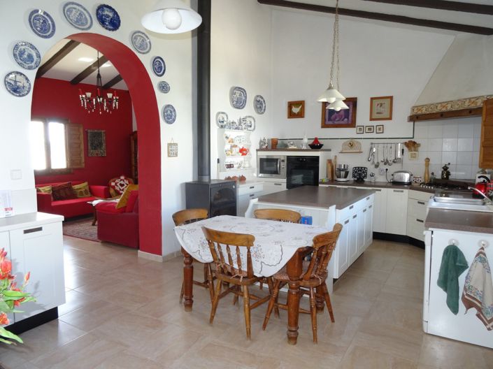 Image No.16-5 Bed Country House for sale