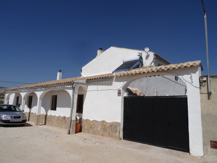 Image No.2-5 Bed Country House for sale