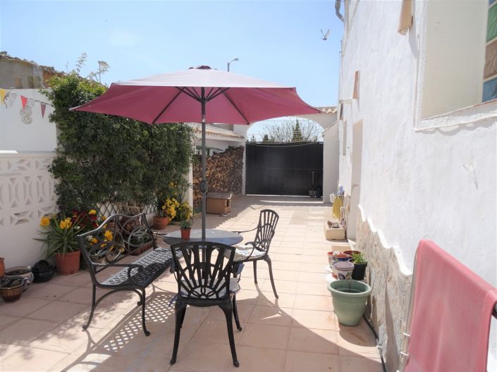 Image No.23-5 Bed Country House for sale