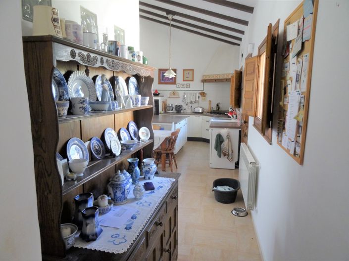 Image No.25-5 Bed Country House for sale