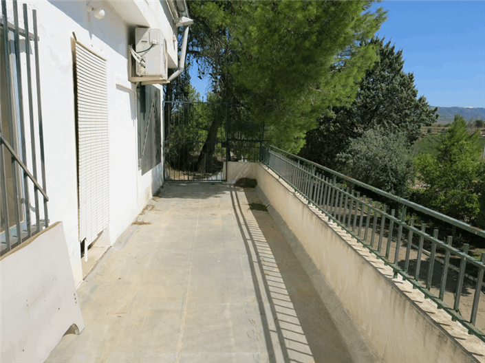 Image No.16-6 Bed Country House for sale