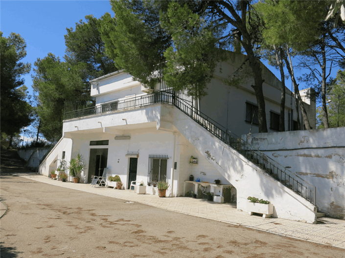 Image No.2-6 Bed Country House for sale