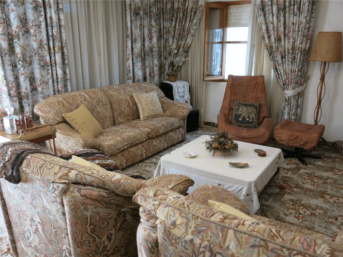 Image No.22-6 Bed Country House for sale