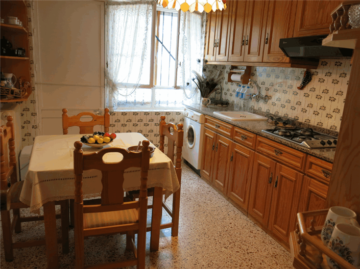 Image No.28-6 Bed Country House for sale