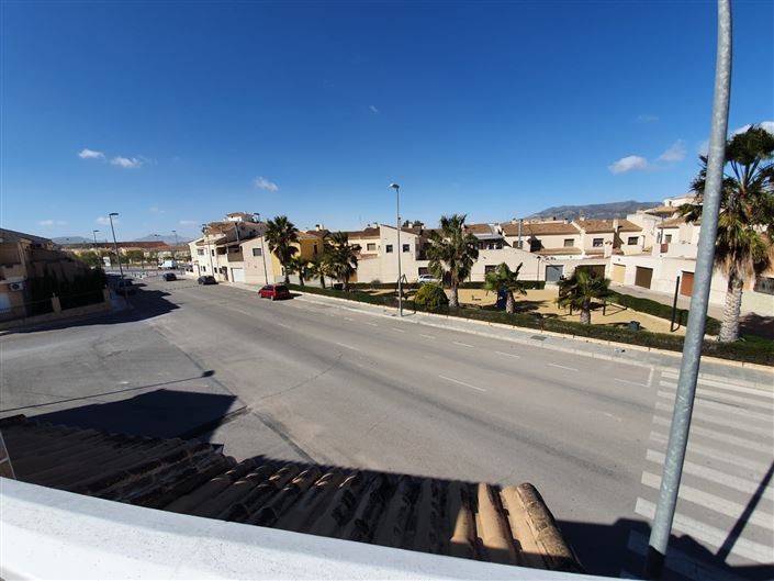 Image No.27-3 Bed Townhouse for sale