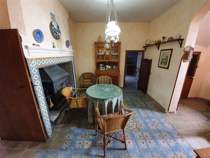 Image No.12-5 Bed Country House for sale