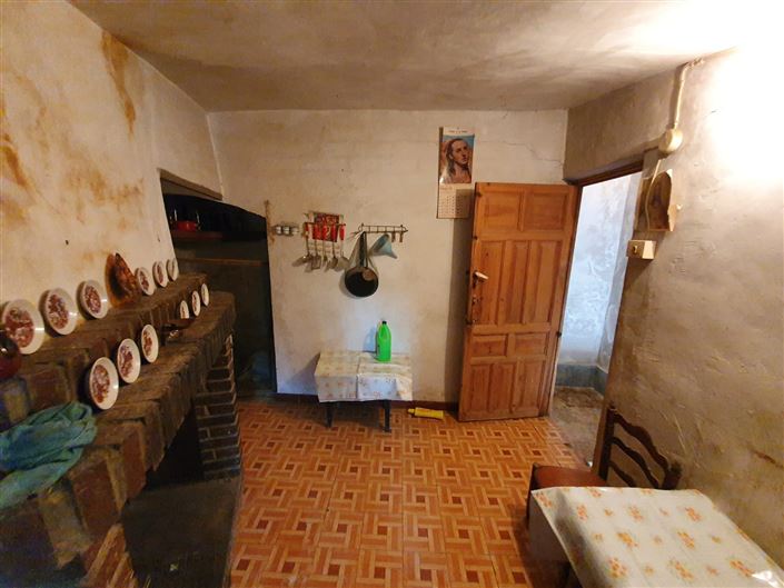 Image No.17-4 Bed Country House for sale