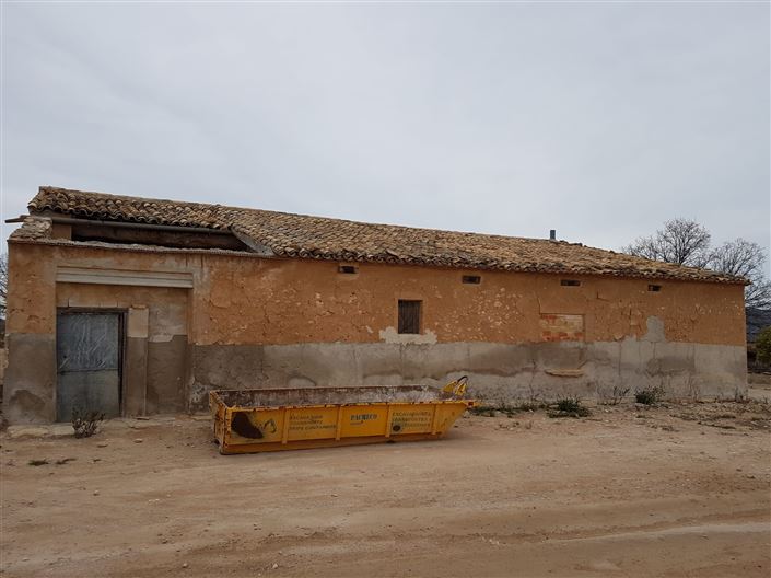 Image No.25-3 Bed Country House for sale