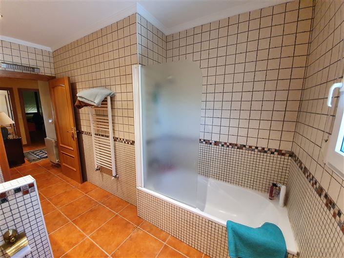 Image No.17-4 Bed Villa for sale