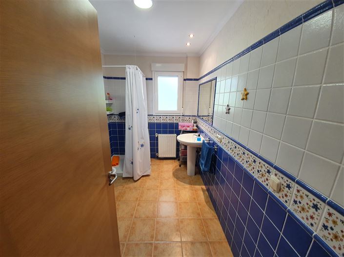 Image No.24-4 Bed Villa for sale