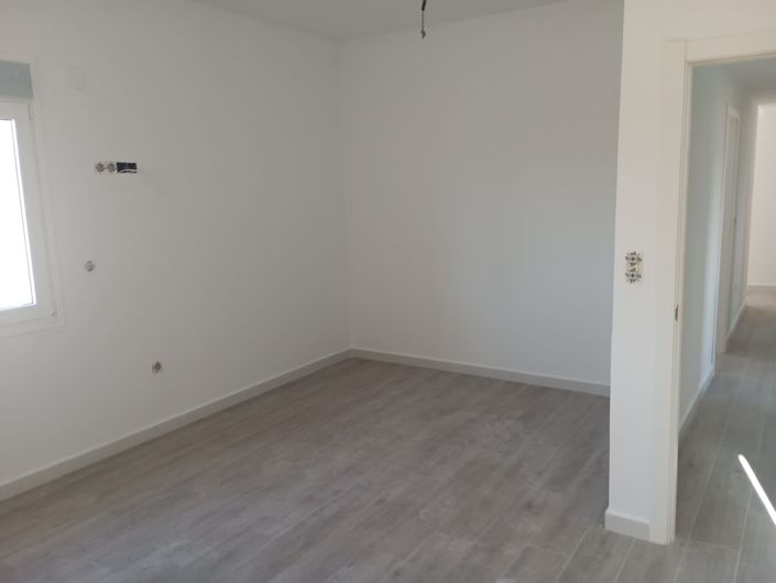 Image No.15-3 Bed Villa for sale