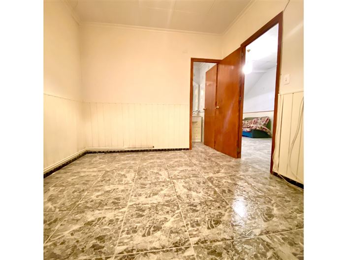 Image No.4-5 Bed Townhouse for sale