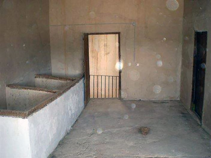 Image No.28-8 Bed Country House for sale