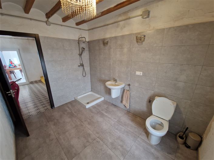 Image No.10-3 Bed Country House for sale