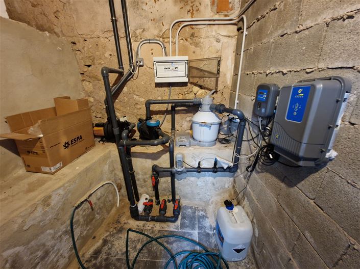 Image No.17-3 Bed Country House for sale