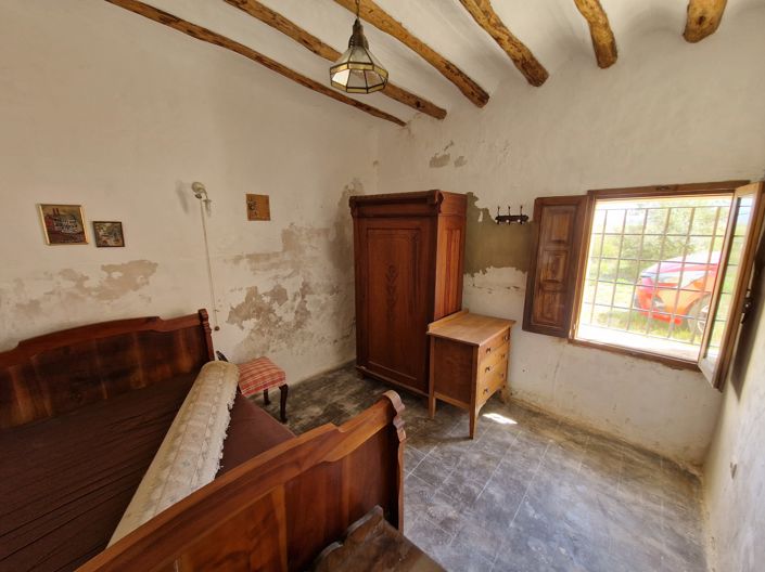 Image No.7-4 Bed Country House for sale