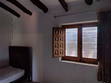 3079farmhouselaraja20052209415961ae9bf0014447