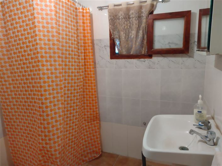 Image No.9-4 Bed Farmhouse for sale