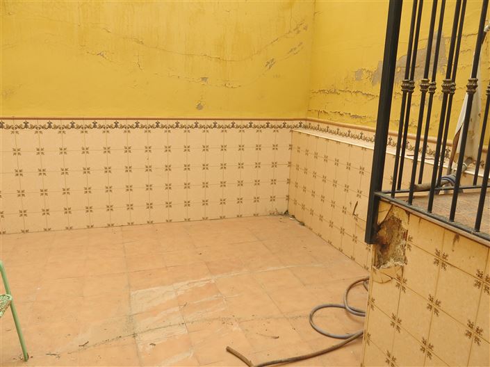 Image No.11-2 Bed Townhouse for sale