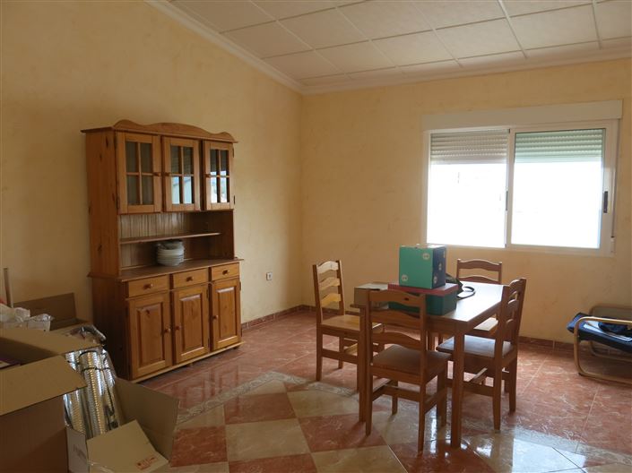 Image No.7-2 Bed Townhouse for sale