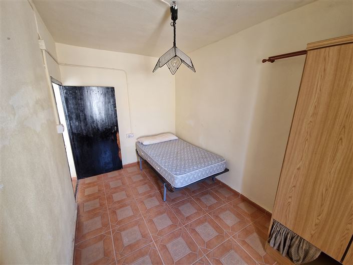 Image No.4-2 Bed Townhouse for sale