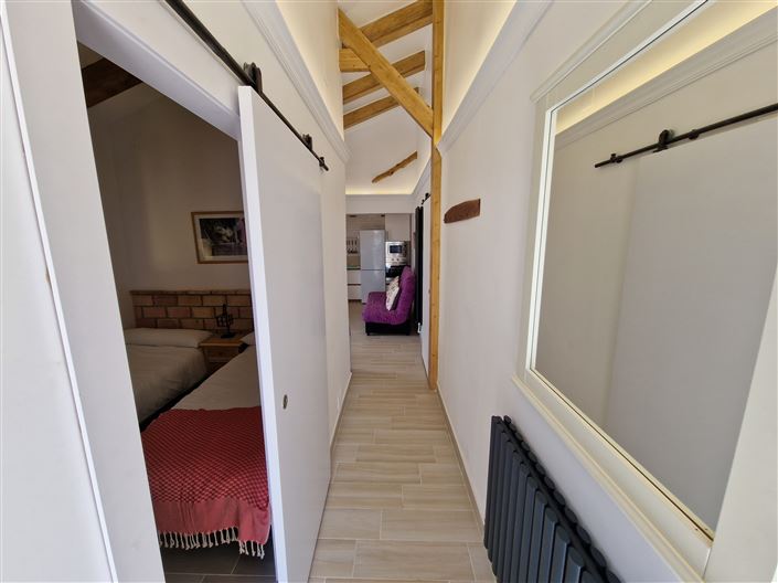 Image No.10-7 Bed Country House for sale