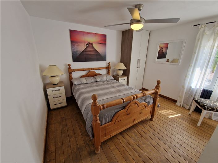 Image No.20-7 Bed Country House for sale