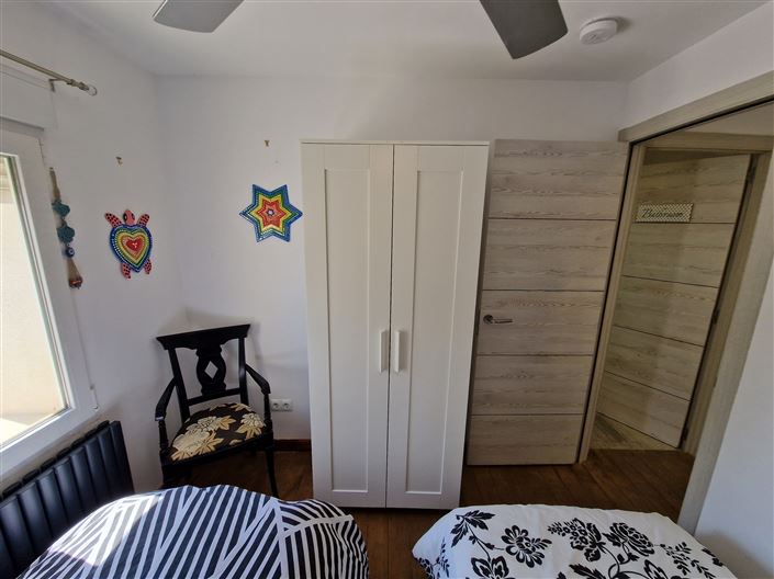 Image No.28-7 Bed Country House for sale