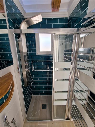 Image No.4-7 Bed Country House for sale