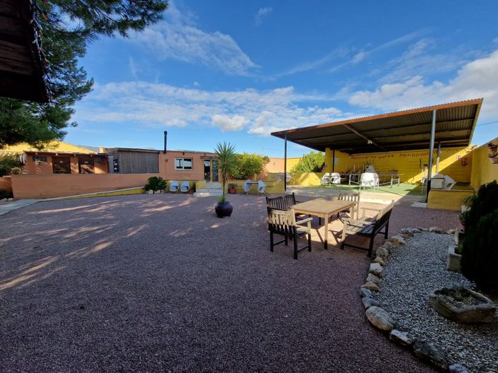 Image No.26-3 Bed Country House for sale