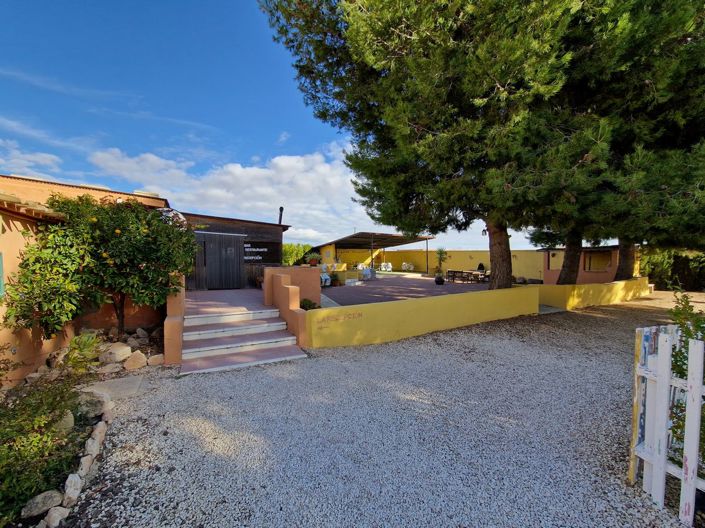 Image No.8-3 Bed Country House for sale