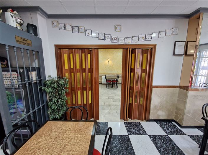 Image No.13-4 Bed Commercial for sale