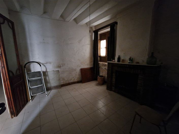 Image No.14-7 Bed Townhouse for sale