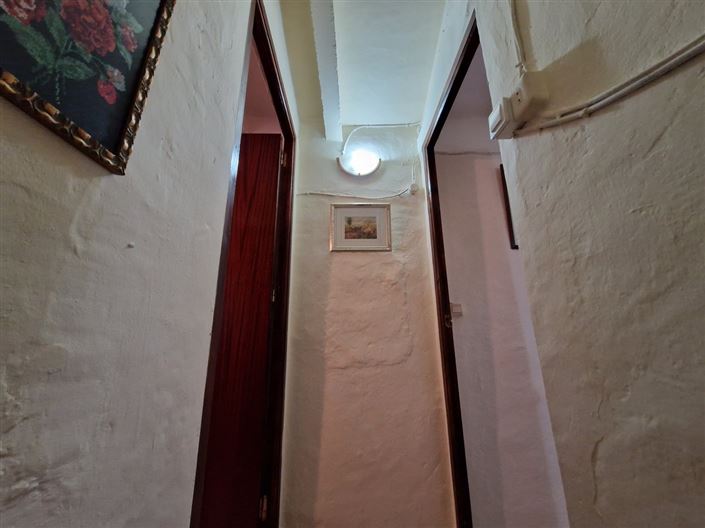 Image No.30-9 Bed Country House for sale