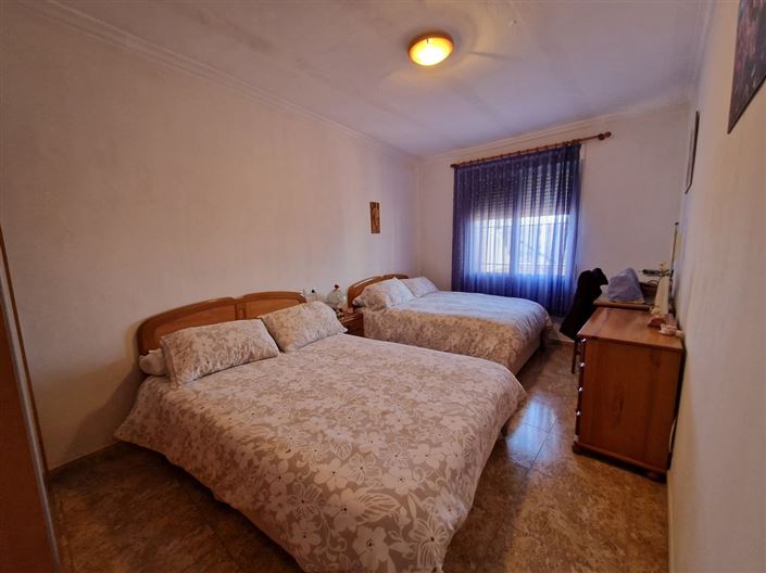 Image No.13-2 Bed Country House for sale