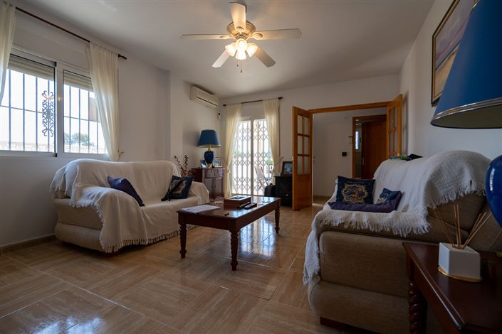 Image No.15-5 Bed Villa for sale