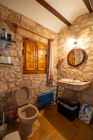 Image No.8-4 Bed Country House for sale