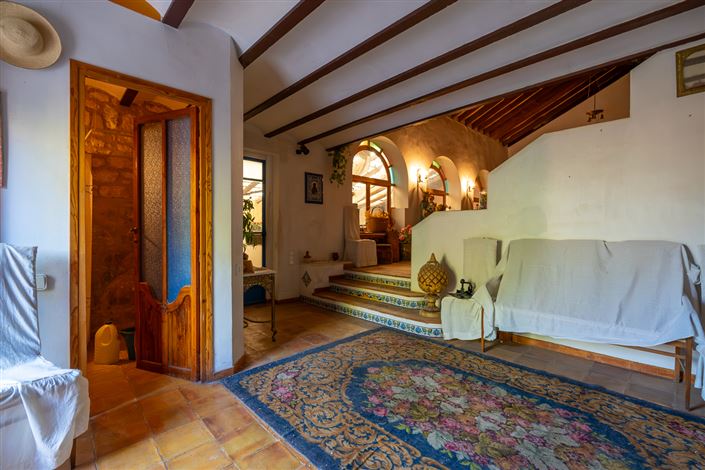 Image No.9-4 Bed Country House for sale