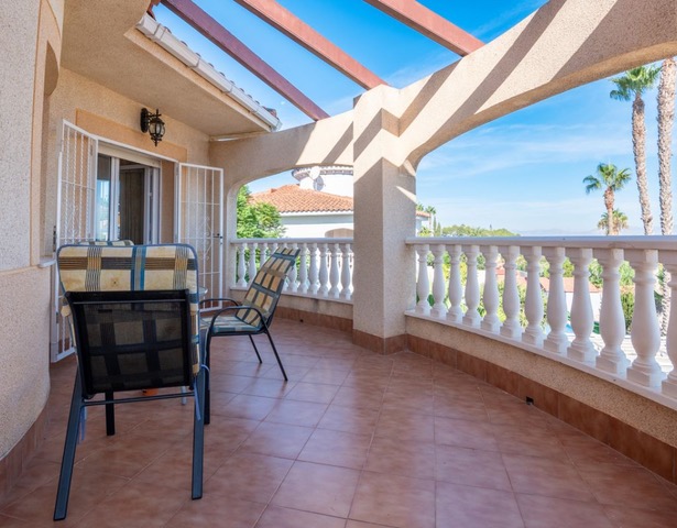 Image No.24-4 Bed Villa for sale