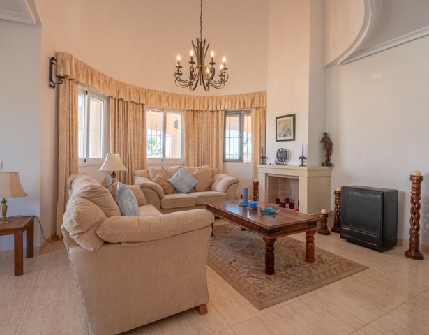 Image No.6-4 Bed Villa for sale