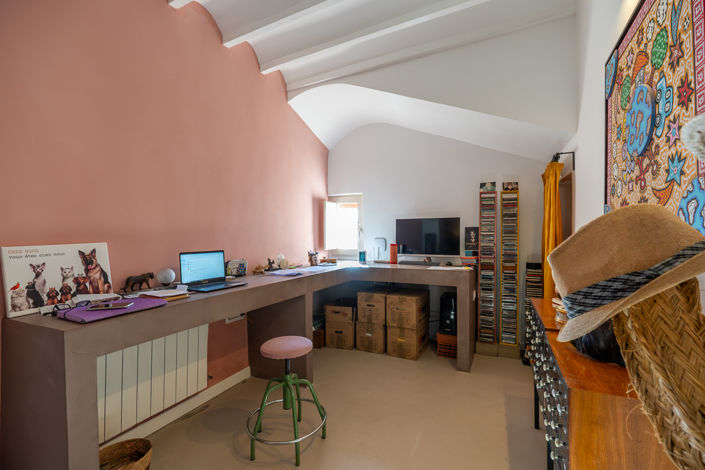 Image No.13-5 Bed Country House for sale