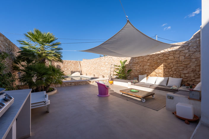 Image No.25-5 Bed Country House for sale