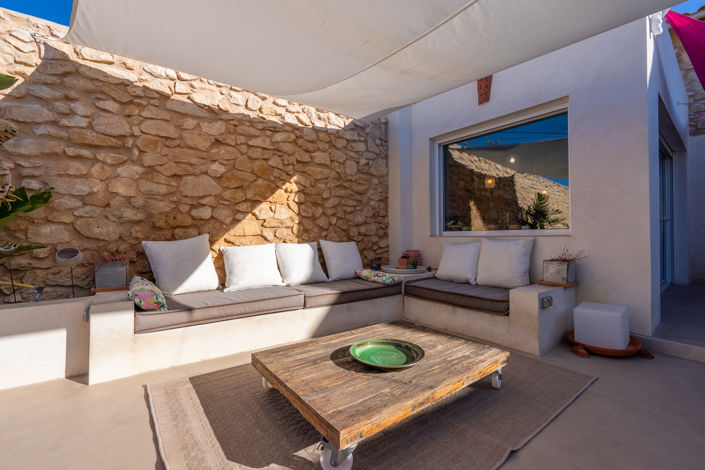 Image No.28-5 Bed Country House for sale