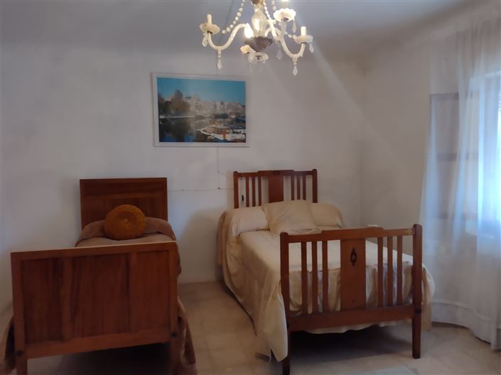 Image No.20-5 Bed Country House for sale