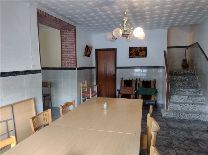 Image No.6-5 Bed Country House for sale